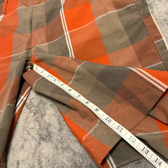 Billabong Plaid Shorts Men's Size 36 Orange Gray Casual Walk Shorts - Picture 7 of 7